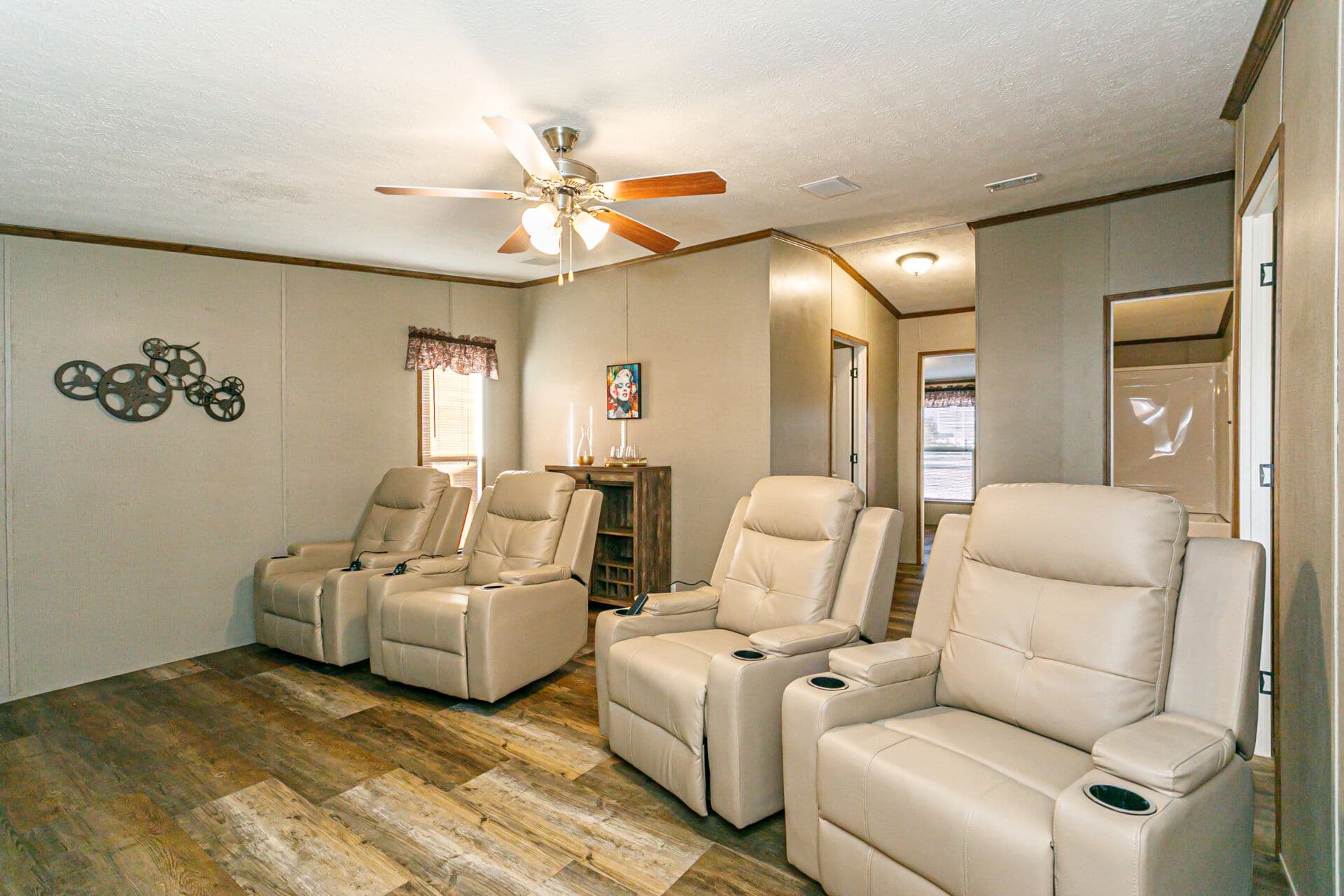 Doublewide h-3672-43a interior home features