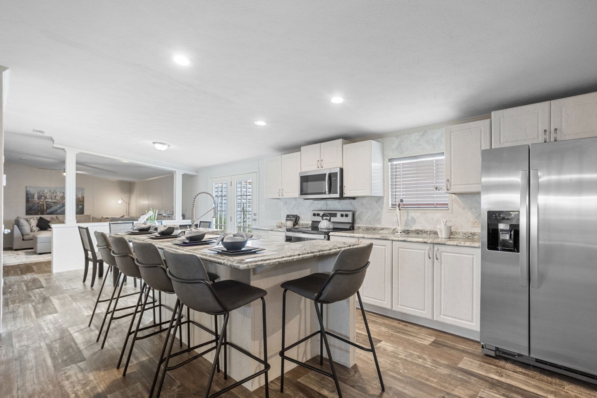 Heritage h-3272-43a kitchen home features