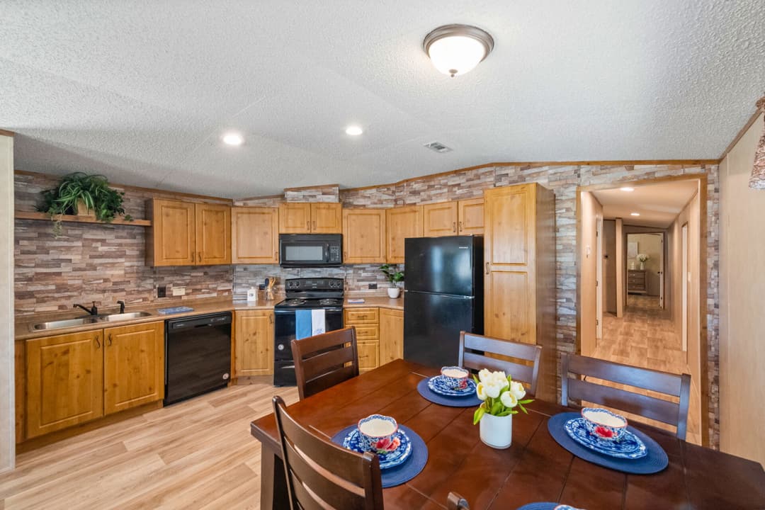 Heritage h-1680-32flp kitchen home features