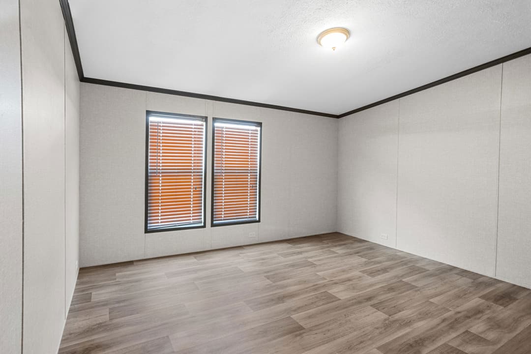 Select s-3252-32d bedroom home features