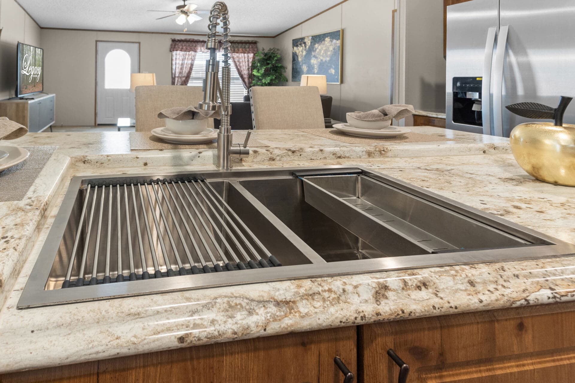 Heritage h-3260-32a kitchen home features