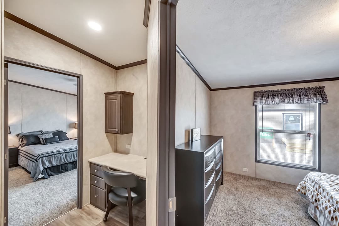 Classic c-3280-42.5b bedroom home features