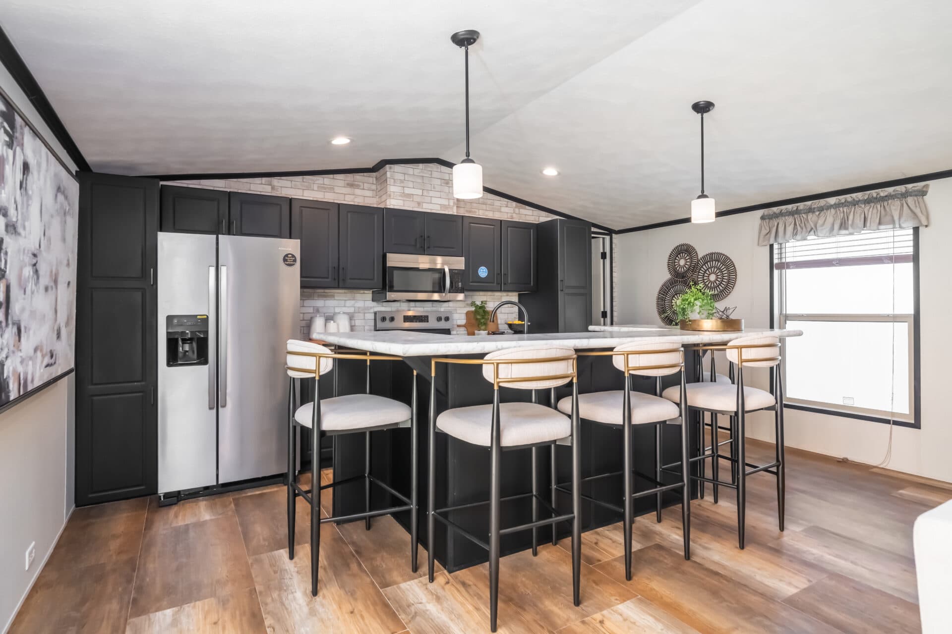Real cabinet space in a Legacy home