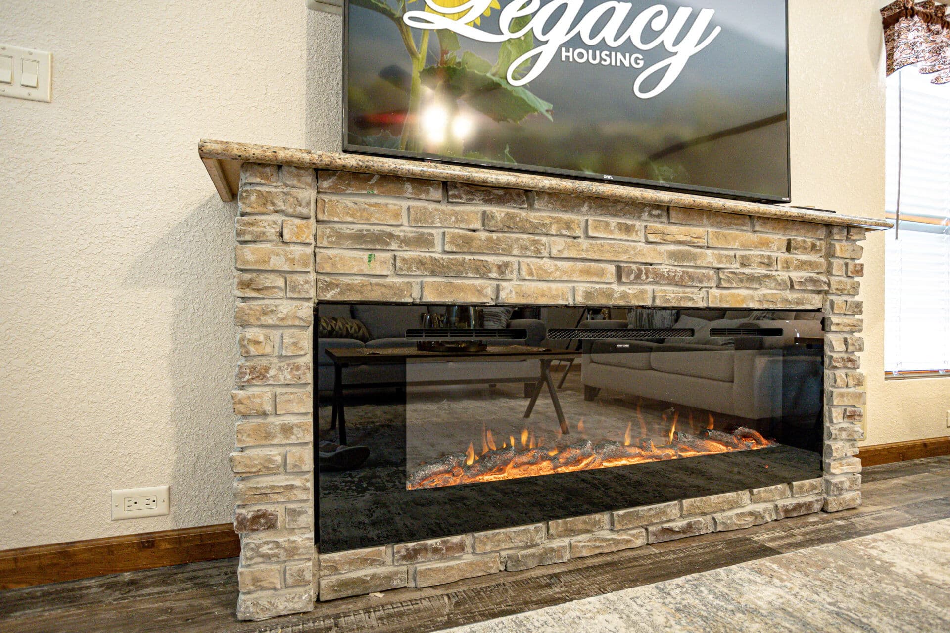 Heritage h-3264-32c interior home features