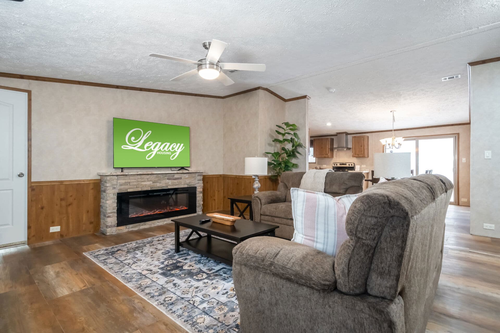 Classic c-3248-32b interior home features