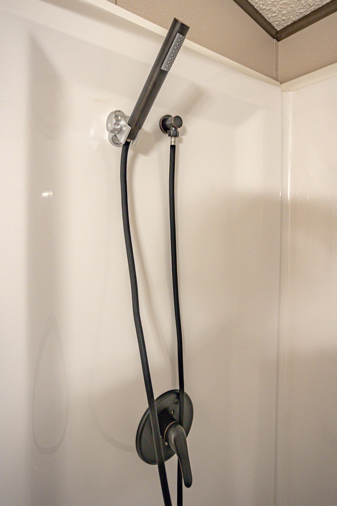 Select s-1672-32b bathroom home features