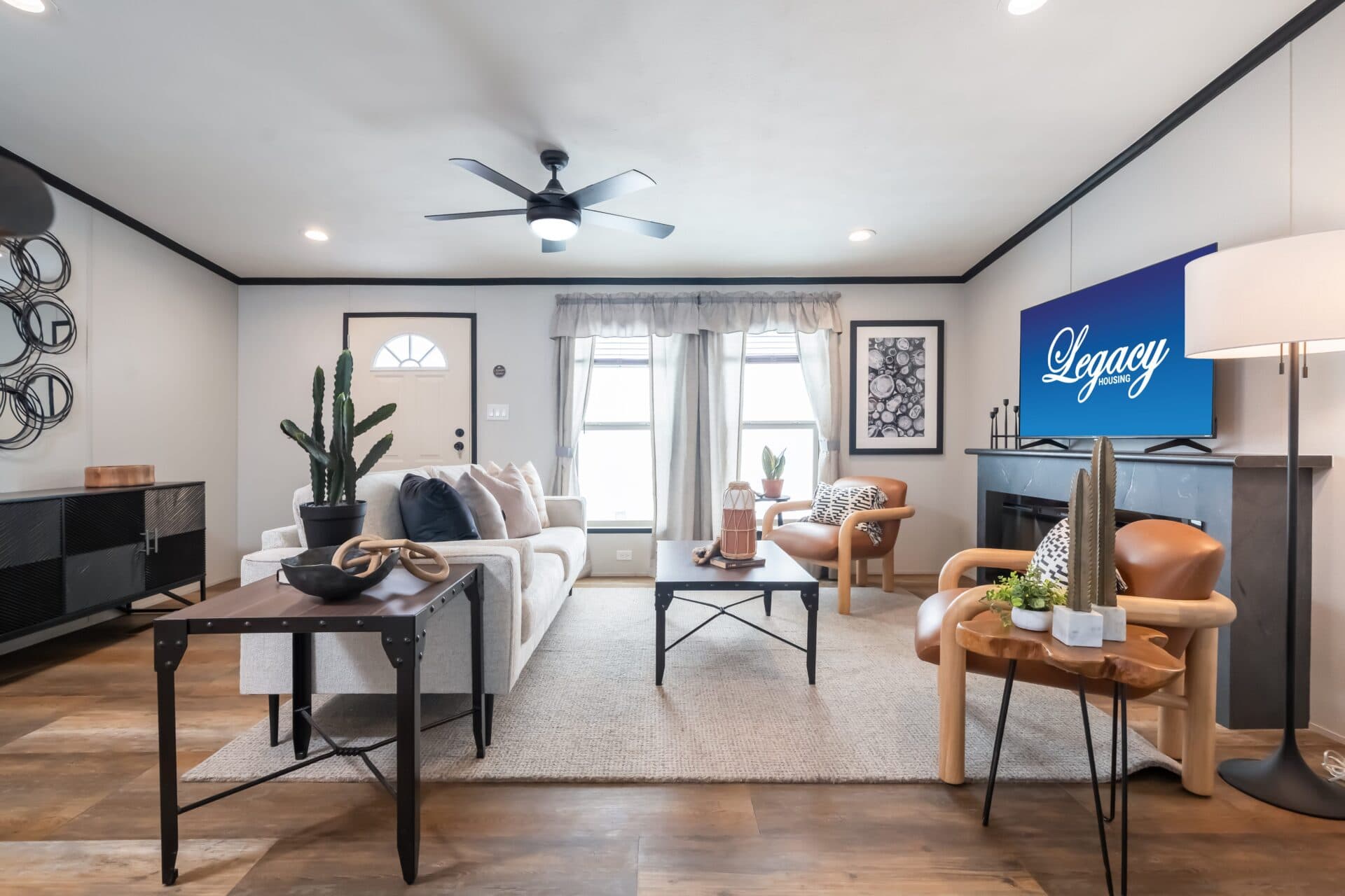 Select s-2468-42a interior home features