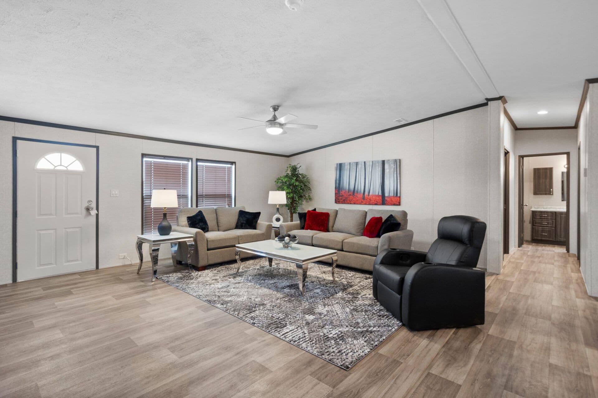 Select s-3252-32d interior home features