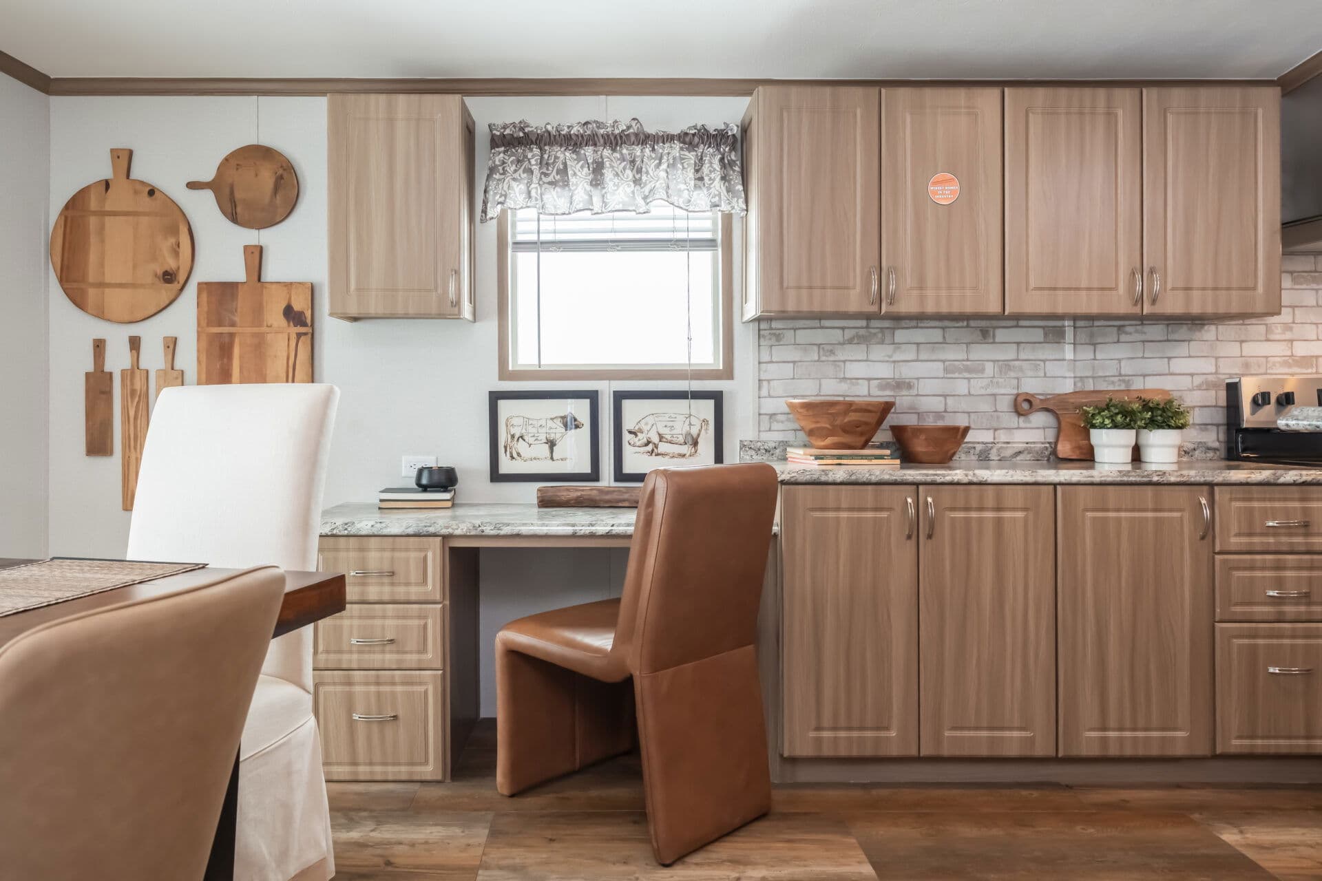 Heritage h-3264-32ap kitchen home features