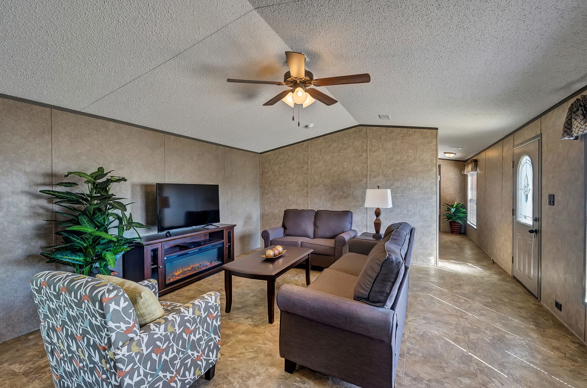 Heritage h-1680-32b interior home features