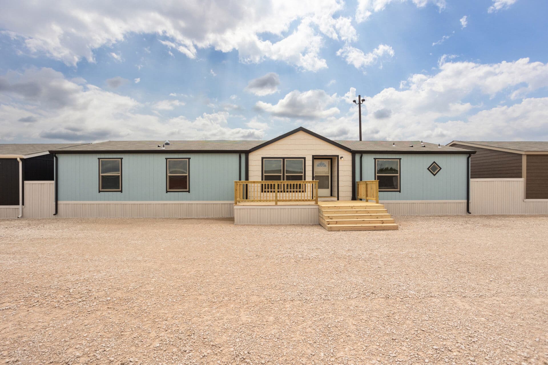 Heritage h-3272-43a exterior and elevation home features